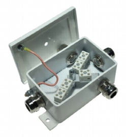 Коммутация КМ2-8   