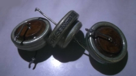 Конденсаторы К52-2-50В-200МКФ 20%