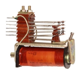 Реле РЭН18 707